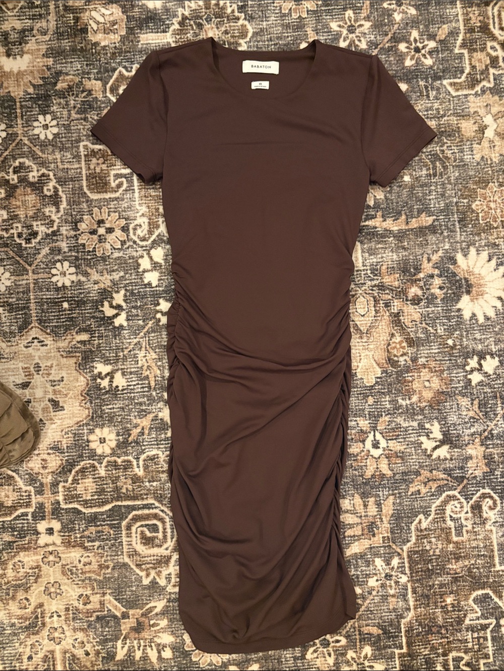 Babaton Chocolate Brown Short-Sleeve Ruched Midi Dress